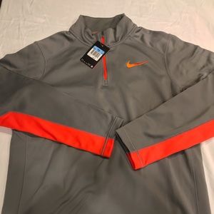 Nike Pullover Quarter Zip